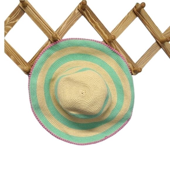 Beach Straw Hat 👒 - Picture 2 of 4